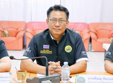 ลงพื้นที่ตรวจเยี่ยมติดตามผลการดำเนินงานการรวบรวมผลไม้ของสหกรณ์การเกษตรเพื่อการตลาดลูกค้า ธกส. นครศรีธรรมราช จำกัด โดยมี นายสมโชค จันทร์ใหม่ ประธานกรรมการ นายครรชิต พานชาตรี ผู้จัดการสหกรณ์ และเจ้าหน้าที่สหกรณ์ ให้การต้อนรับ ณ สหกรณ์การเกษตรเพื่อการตลาดลู ... พารามิเตอร์รูปภาพ 3